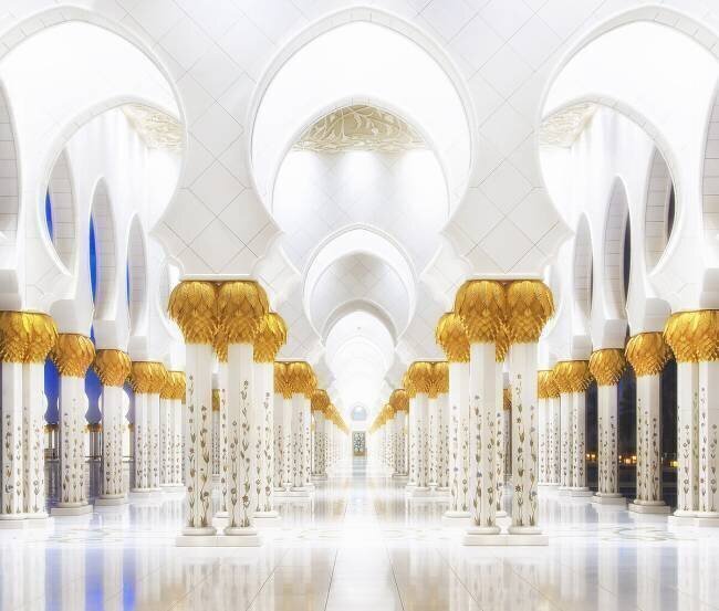 White and Gold Mohamed Raof