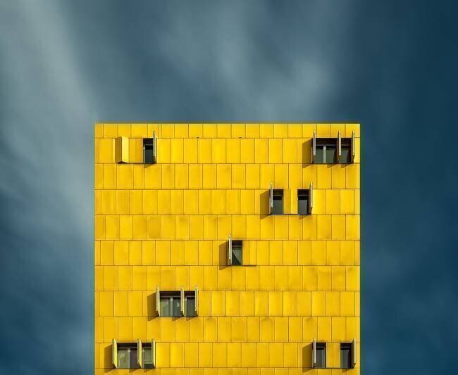 Yellow and blue Vladi Garcia