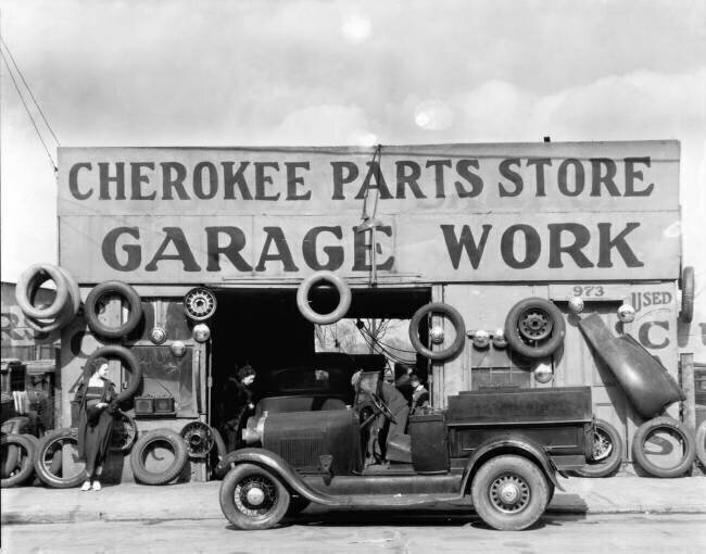 Auto parts shop. Atlanta, Georgia Walker Evans