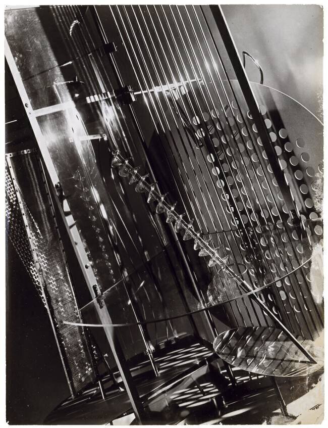 Le modulateur lumière-espace Laszlo Moholy-Nagy