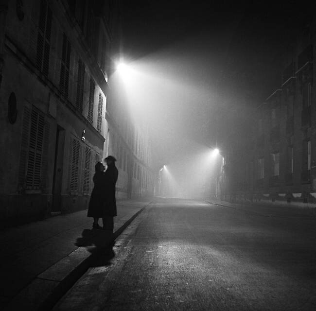 Paris At Night Earl Leaf