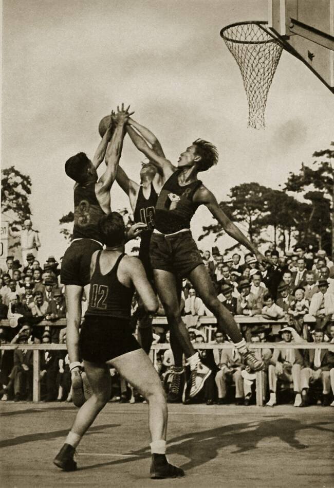 A snapshot from the basketball match between the Philippines and Mexico anonymous