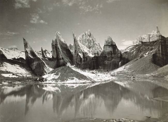 Ice-Needles and Pyramids of the Lower Remo Glacier, Kashmir, 1st January 1915 Filippo di Filippa