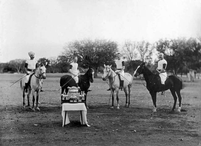 Joueurs de polo dans l'Andra Pradesh en Inde du sud Raja Deen Dayal