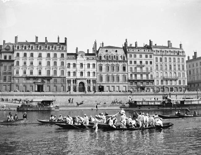Lyon : Les joutes lyonnaises sur le Rhône, 1905  anonyme