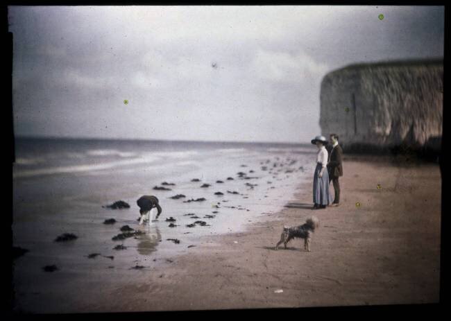 Margate beach, blue girl John Cimon Warburg