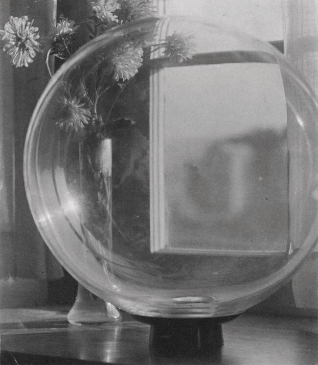 Still life, 1907 Clarence Henry White