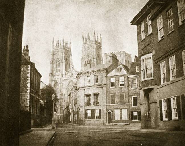 Façade Ouest de la cathédrale d'York depuis Lendall Street William Henry Fox Talbot