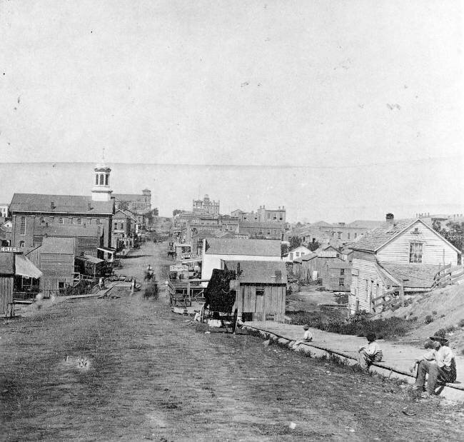 Ve rue, Leavenworth, Kansas Alexander Gardner