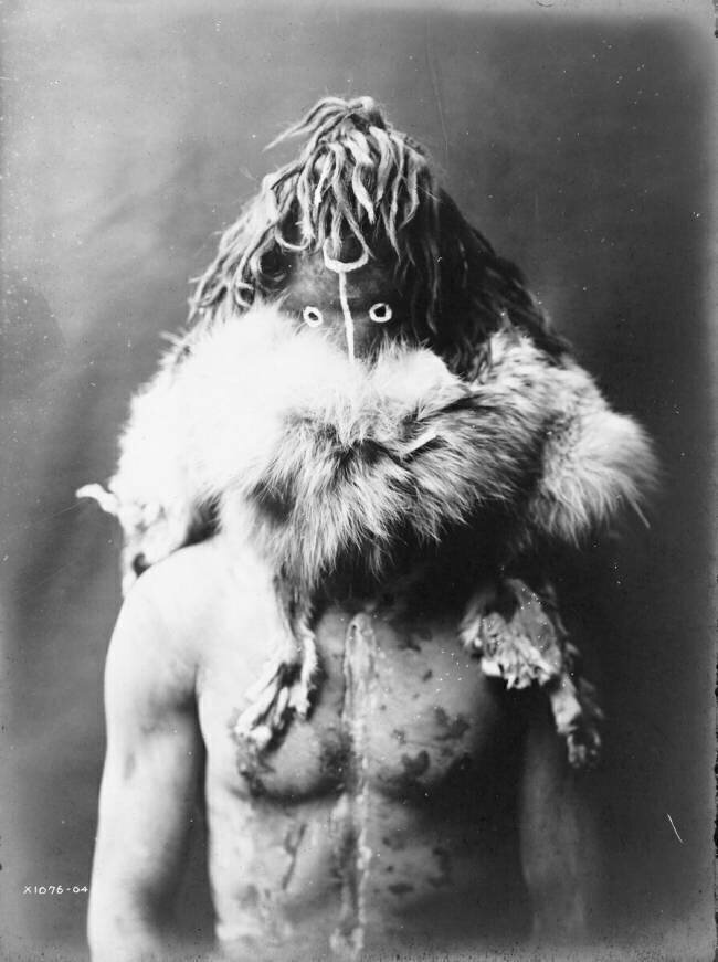 Haschezhini, Navaho Edward S. Curtis