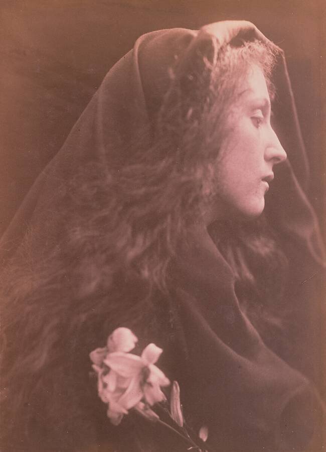 The Angel at the Sepulchre Julia Margaret Cameron
