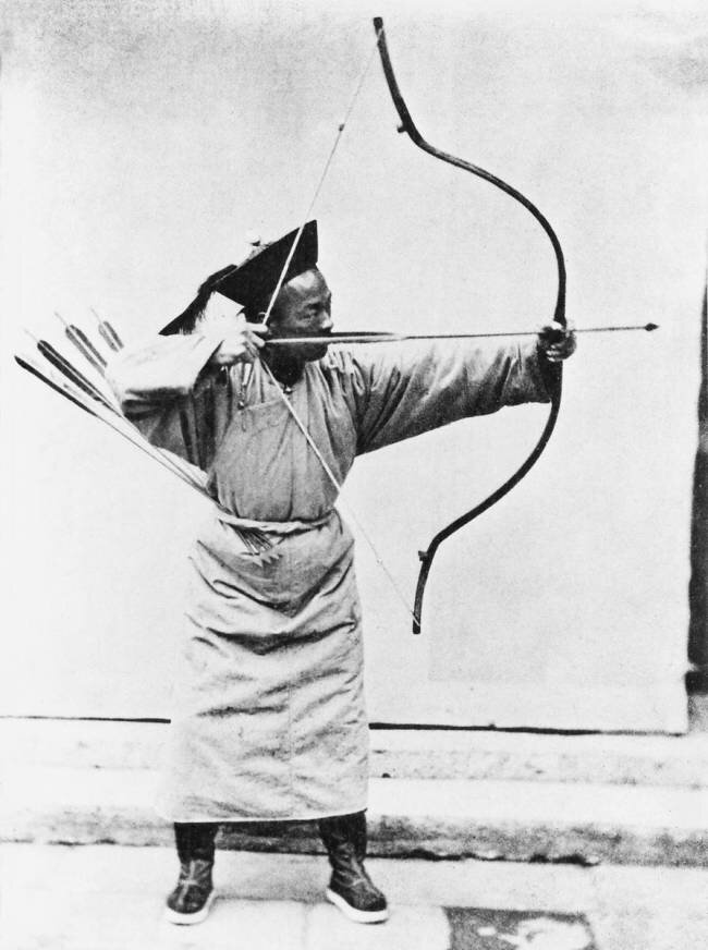 Chinese archer John Thomson
