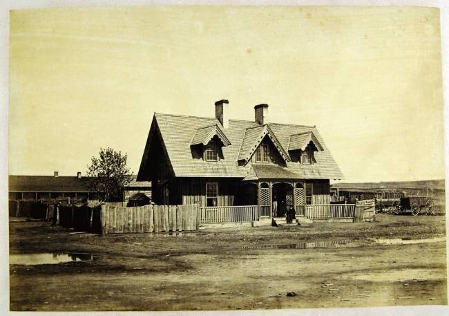 Colonel Bullock's House, Indian trader, Fort Laramie Alexander Gardner