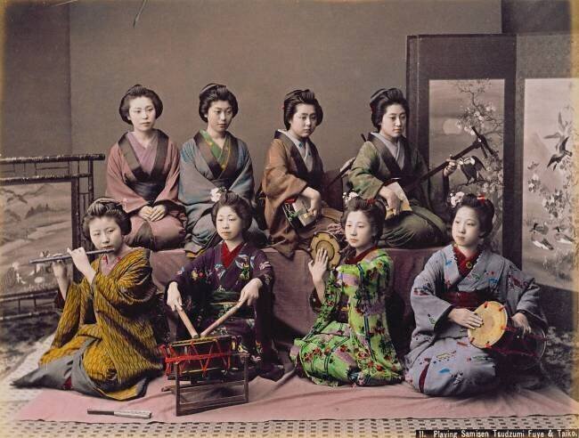 Group of Geisha girls playing musical instruments Kusakabe Kimbei