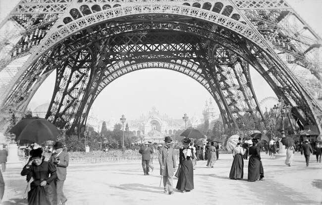 Tour Eiffel, Paris. Exposition universelle de 1900 anonymous