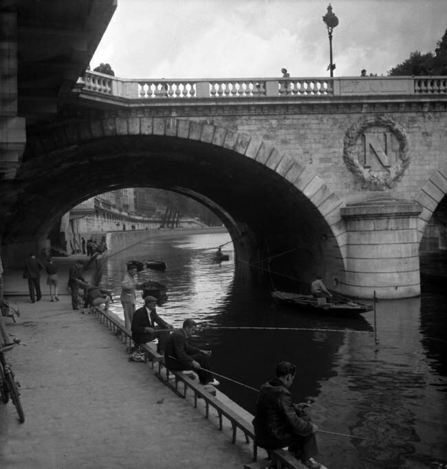 Anglers in Paris (Seine River) Rue des Archives