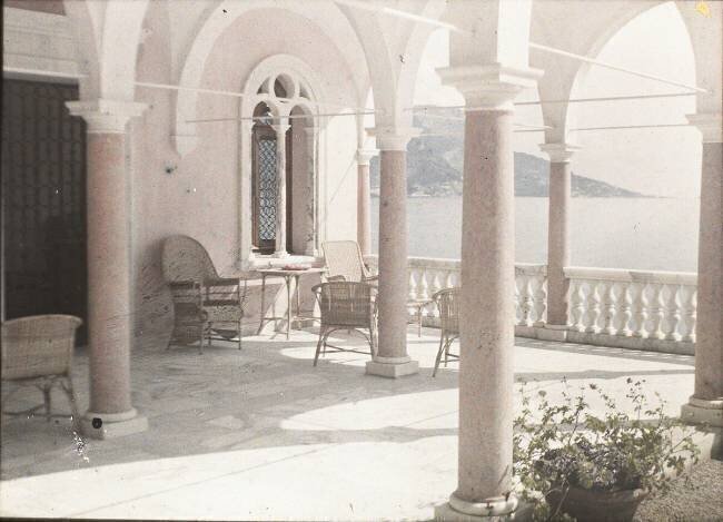 Beaulieu, la villa Salles, cloître anonymous
