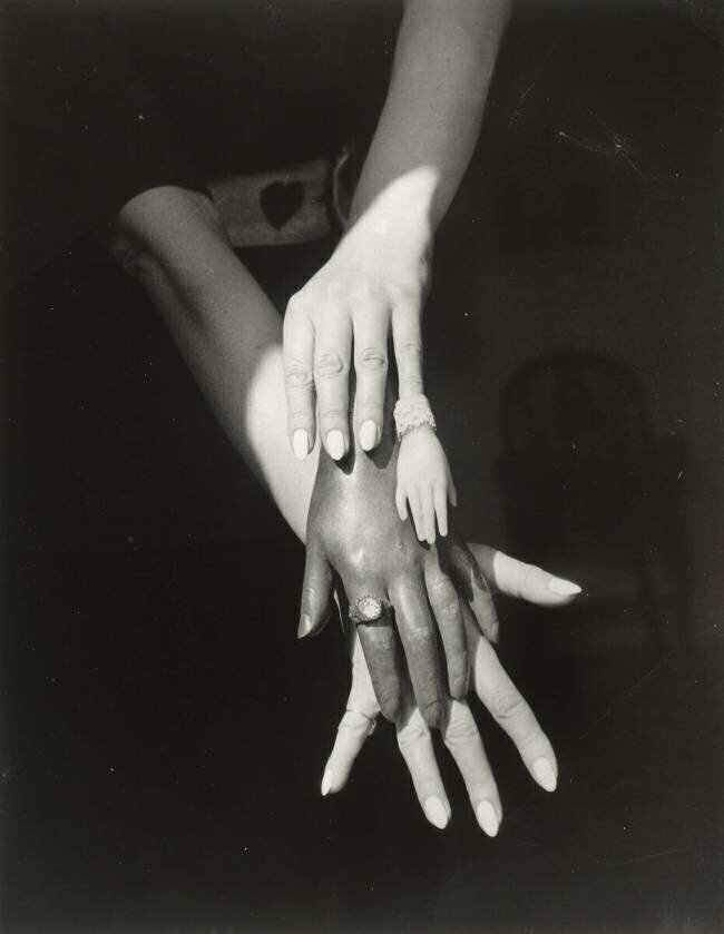 Hands Claude Cahun