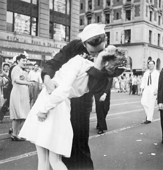 Kissing the War Goodbye Victor Jorgensen