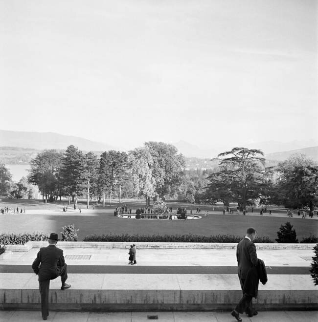 Palais des Nations Park, Geneva anonymous