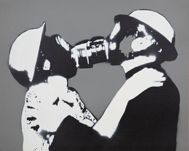 Gas mask kissers Johann Kettering
