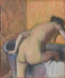 Bather Stepping into a Tub (Edgar Degas) - Muzeo.com