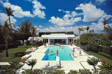 Pool In Palm Beach (Slim Aarons) - Muzeo.com