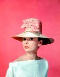 Audrey Hepburn in 'Funny Face' directed by Stanley Donen (anonymous) - Muzeo.com
