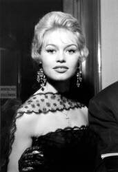 Brigitte Bardot at Premiere of Film Rendez-Vous Manqué (Rue des Archives) - Muzeo.com
