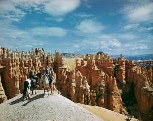 Bryce Canyon (Archive Photos) - Muzeo.com