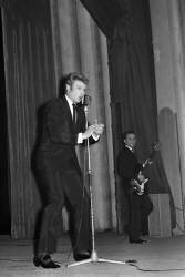 Johnny Hallyday (Collection Christophel) - Muzeo.com