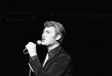 Johnny Hallyday (Collection Christophel) - Muzeo.com