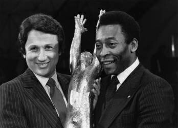 Michel Ducker And Pele In The Emission Stars In June 1981 (anonymous) - Muzeo.com