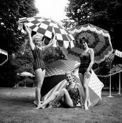 Présentation des nouveaux parasols de vacances (Keystone) - Muzeo.com