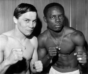 Rene Roque (Left) And Roger Zami At La Pegee With Their Game For The National Super Legers Title At The Palais des Sports March 31, 1969 (b/w photo) (Rue des Archives) - Muzeo.com