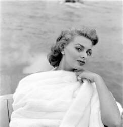 Sofia Loren in Venice (Graziano Arici) - Muzeo.com