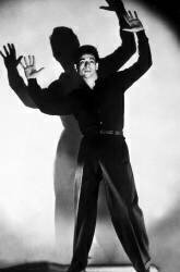 Yves Montand (Collection Christophel) - Muzeo.com