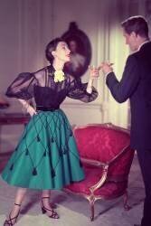 Cheers (Hulton Archive) - Muzeo.com