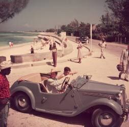 Katharine Hepburn (Slim Aarons) - Muzeo.com