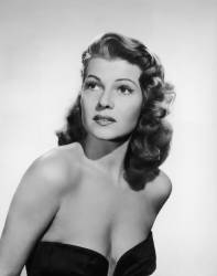 La comédienne americaine Rita Hayworth dans le film 