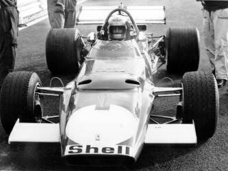 Le pilote américain Mario Andretti (Rue des Archives) - Muzeo.com
