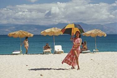 Private Island, Philippines (Slim Aarons) - Muzeo.com