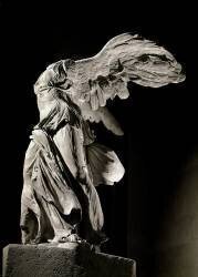 Antiquité grecque : La victoire de Samothrace (anonyme) - Muzeo.com