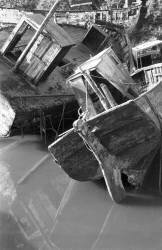 Bateaux abandonnés en Bretagne (Elise Hardy) - Muzeo.com