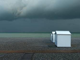 Beachhouses (Elisabeth Wehrmann) - Muzeo.com