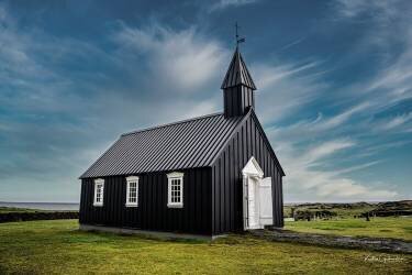 Black Church in Iceland (Kristvin Gudmundsson) - Muzeo.com