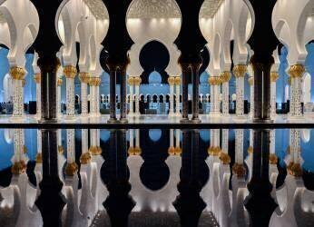 Blue Hour a Reflection (Mrinal Nath) - Muzeo.com