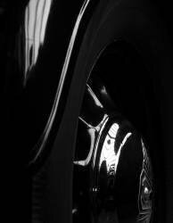 Roue de voiture (anonyme) - Muzeo.com