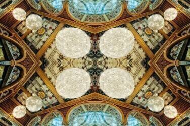 Chandeliers (Ant Smith) - Muzeo.com
