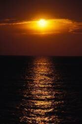 Coucher de soleil sur la mer à Marseille (Laurent Maous) - Muzeo.com